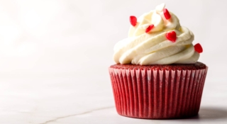 Valentine's,Day,Sweets.,Red,Velvet,Cupcakes.,Tasty,Cupcake,With,Hearts.