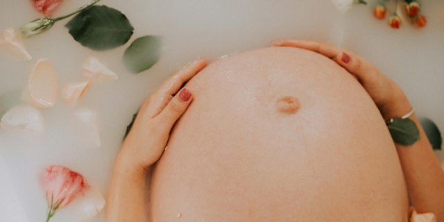 Cordone ombelicale: tutte le patologie e rischi annessi