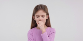 I bambini con la tosse possono uscire in inverno?