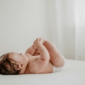 culetto rosso neonato