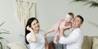 Congedo parentale a ore: come funziona e come richiederlo tramite Inps