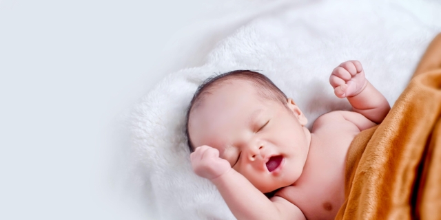 Singhiozzo del neonato: cosa fare e quanto dura