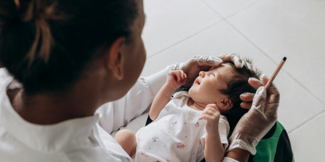 Come scegliere il pediatra: info e criteri utili