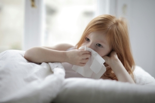 Adenovirus nei bambini: sintomi, durata e cura