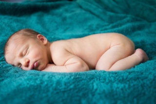 Fossetta sacrale del neonato: cos’è e quando preoccuparsi