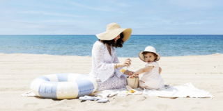 Prenditi cura della pelle delicata del tuo bambino al sole, scopri la Nuova Linea Estiva by Laboratorio Silvana®