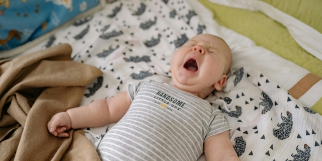 Aria nella pancia nei neonati: perchè succede e come rimediare