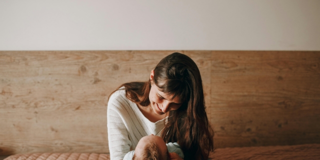 Acne neonatale: cause e rimedi