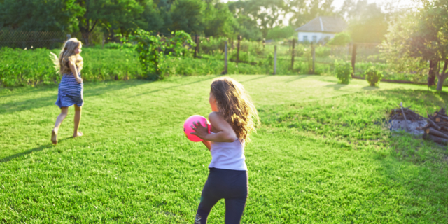 Palla prigioniera e altri giochi da fare con la palla
