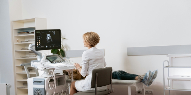 Cordocentesi o funicolocentesi: quando si fa e quali rischi ci sono