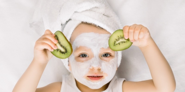 Arriva Rini, nuovo brand di skincare per bambine dai 3 anni: pareri negativi dagli esperti