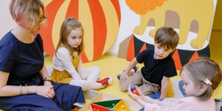 Montessori o Steiner? Due metodi educativi a confronto Montessori o Steiner? Due metodi educativi a confronto