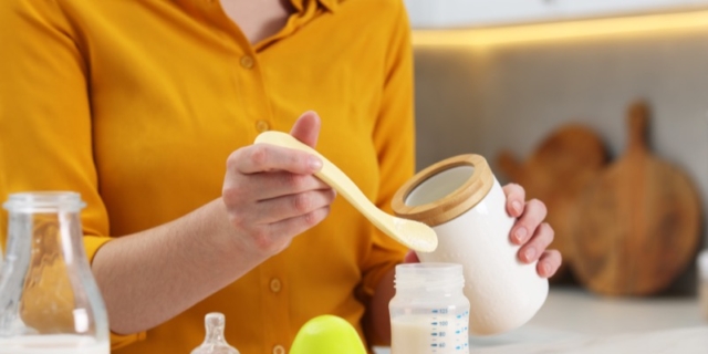 Latte artificiale per neonati contaminato da tossina, quali rischi si corrono?