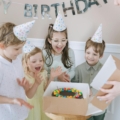 Frasi per invito di compleanno