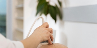 Sì all’ecografia nel primo trimestre: l’ISS aggiorna le linee guida della gravidanza