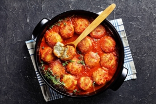 polpette di nasello al pomodoro polpette di nasello al pomodoro