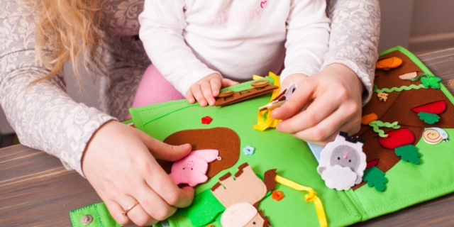 Quiet book per bambini, cosa sono e come funzionano