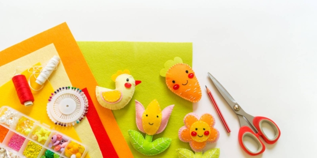 10 Lavoretti primaverili per bambini da fare a casa