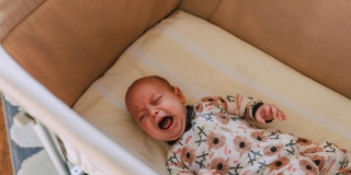 Regressione del sonno dei bambini: a che età avviene e come sopravvivere al cambio dei ritmi circadiani
