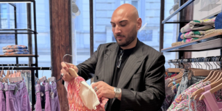 Come scegliere i vestiti per neonati? Guida alla scelta etica e sicura con Mattia Berveglieri