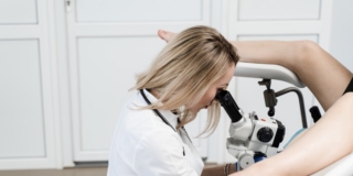 Infezioni vaginali in gravidanza: quali sono e come affrontarle
