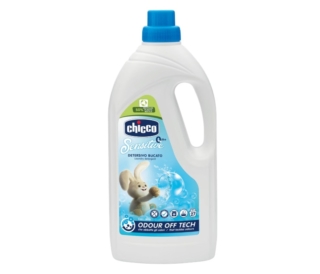 Artsana Chicco Sensitive Detersivo Bucato Ipoallergenico Artsana Chicco Sensitive Detersivo Bucato Ipoallergenico