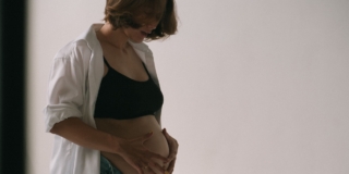Jeans premaman: come e quali scegliere nei 9 mesi di gravidanza