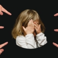 Bambini che dicono le parolacce 