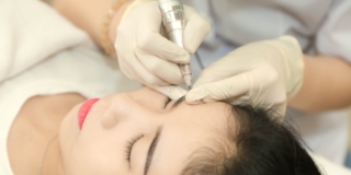 Microblading e dermopigmentazione: cosa si può fare in gravidanza